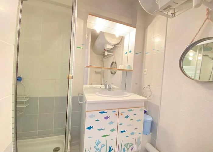 Magnifique Maison Vue Sur La Avec Piscine Commune A 800m De La *